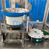Cap Foam Liner Gasket Εισαγωγή μηχάνημα εισαγωγής μέλι μπουκάλι Cap Wad Liner Insert Machine